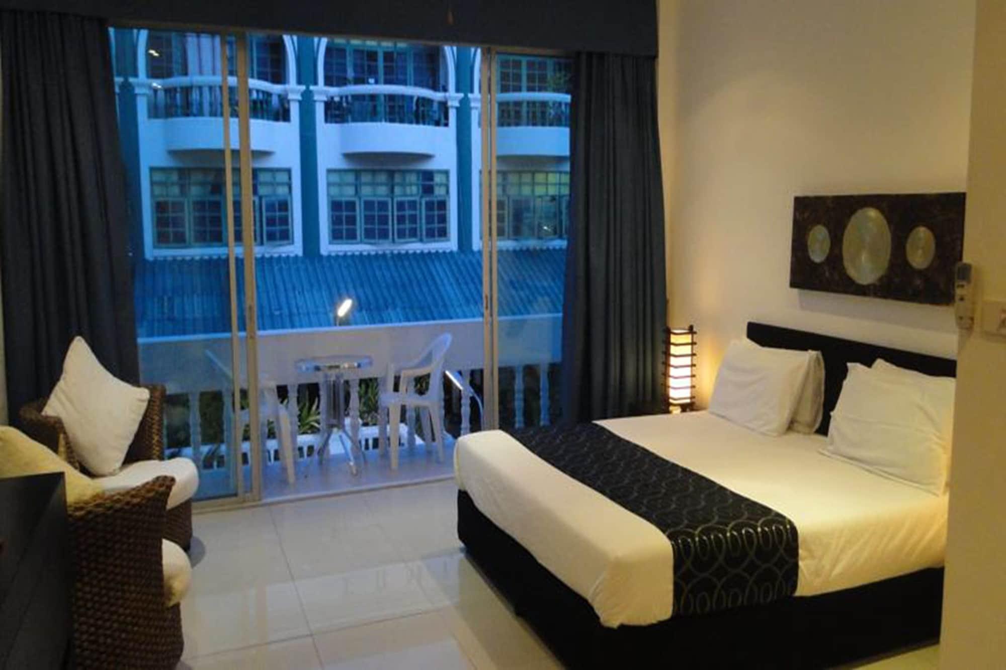 East Suites Pattaya Exterior photo